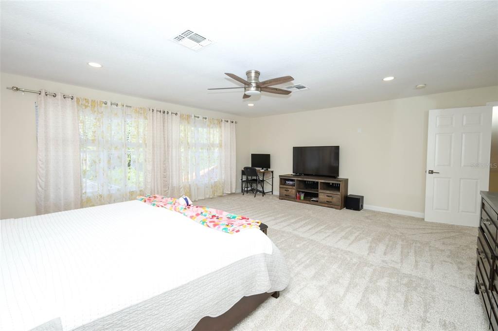836 WOODBARK COVE gallery image #33