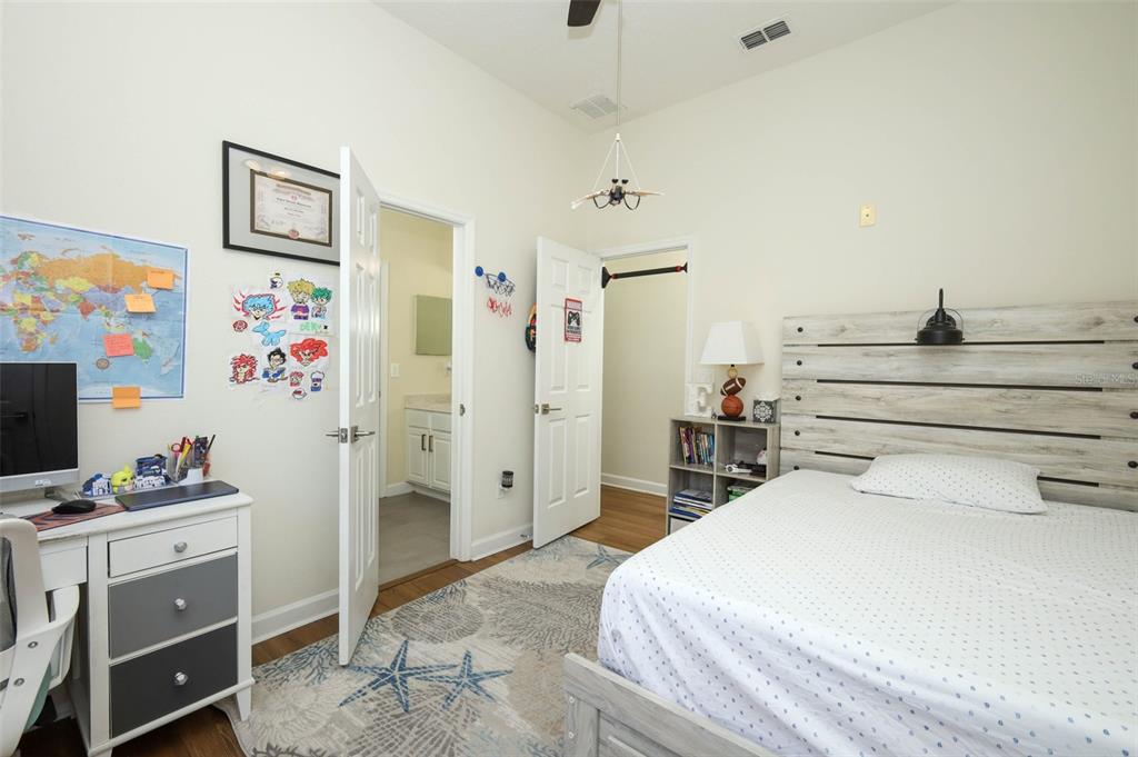 836 WOODBARK COVE gallery image #42