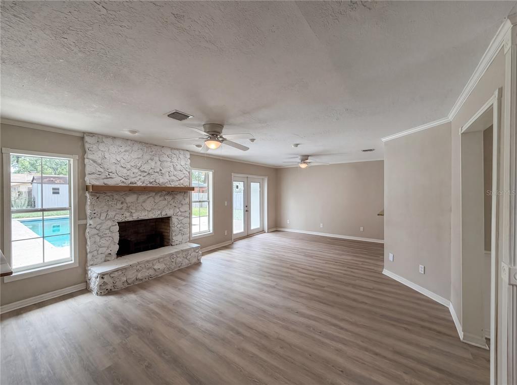 1770 NE 37TH STREET gallery image #3
