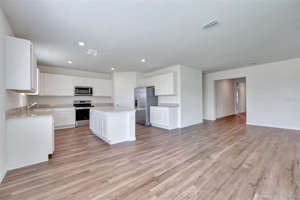 3610 PFEIFFER FALLS PLACE gallery image #8