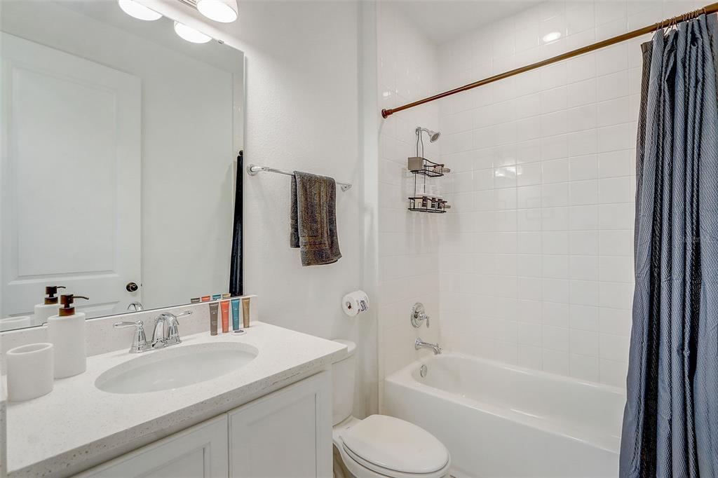 2268 DERWENT DRIVE gallery image #19