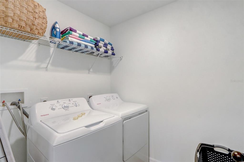 2268 DERWENT DRIVE gallery image #22