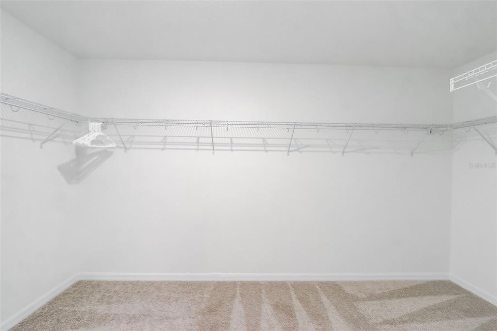 2268 DERWENT DRIVE gallery image #36