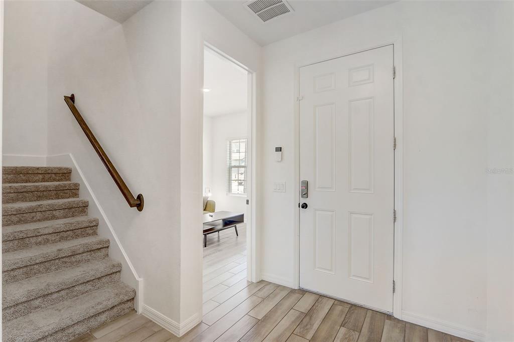 2268 DERWENT DRIVE gallery image #5