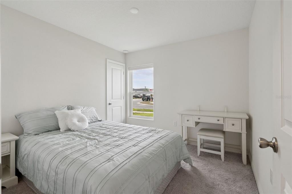 1247 PAPAYA CIRCLE gallery image #17