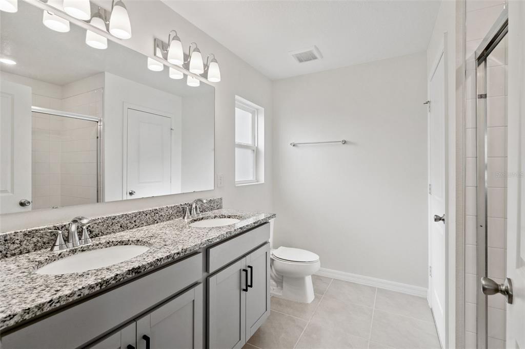 1247 PAPAYA CIRCLE gallery image #20