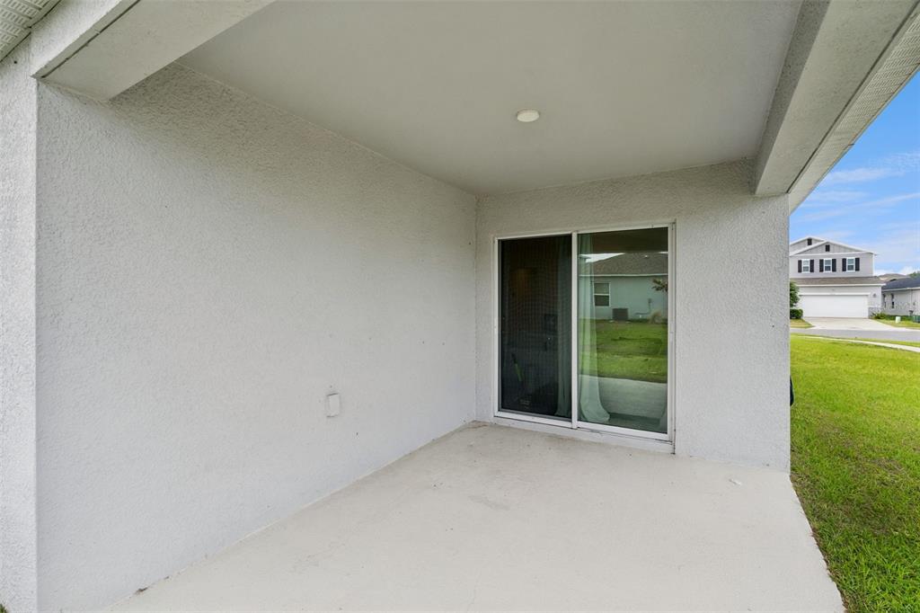 1247 PAPAYA CIRCLE gallery image #23