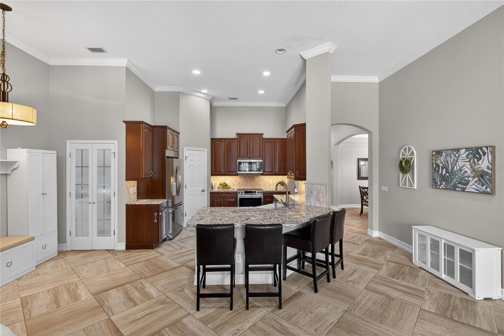 863 OAKBRANCH PLACE gallery image #10