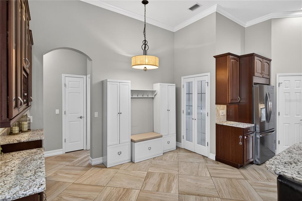 863 OAKBRANCH PLACE gallery image #13