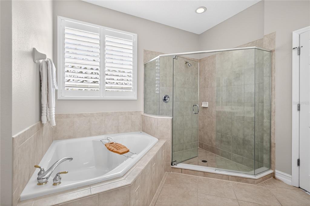 863 OAKBRANCH PLACE gallery image #17