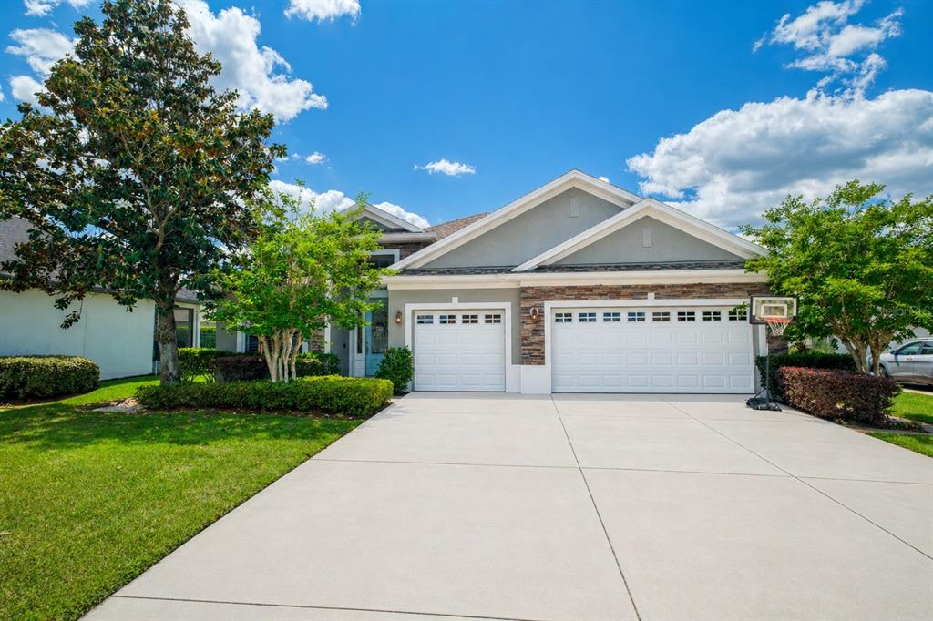 863 OAKBRANCH PLACE gallery image #2