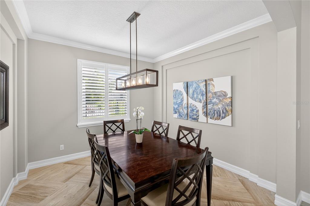 863 OAKBRANCH PLACE gallery image #5