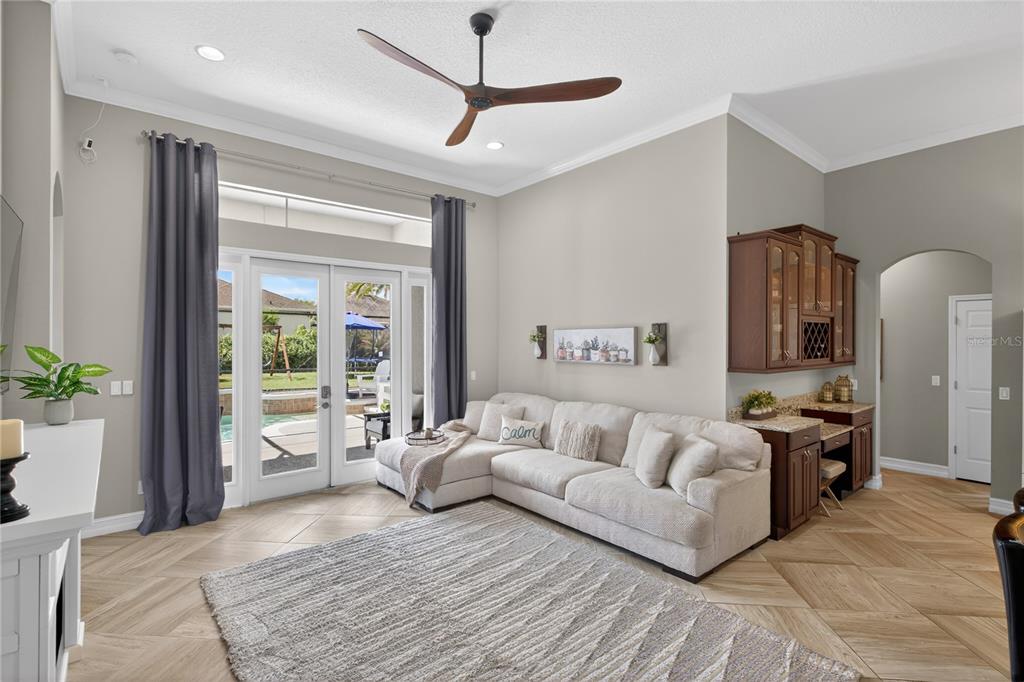 863 OAKBRANCH PLACE gallery image #6