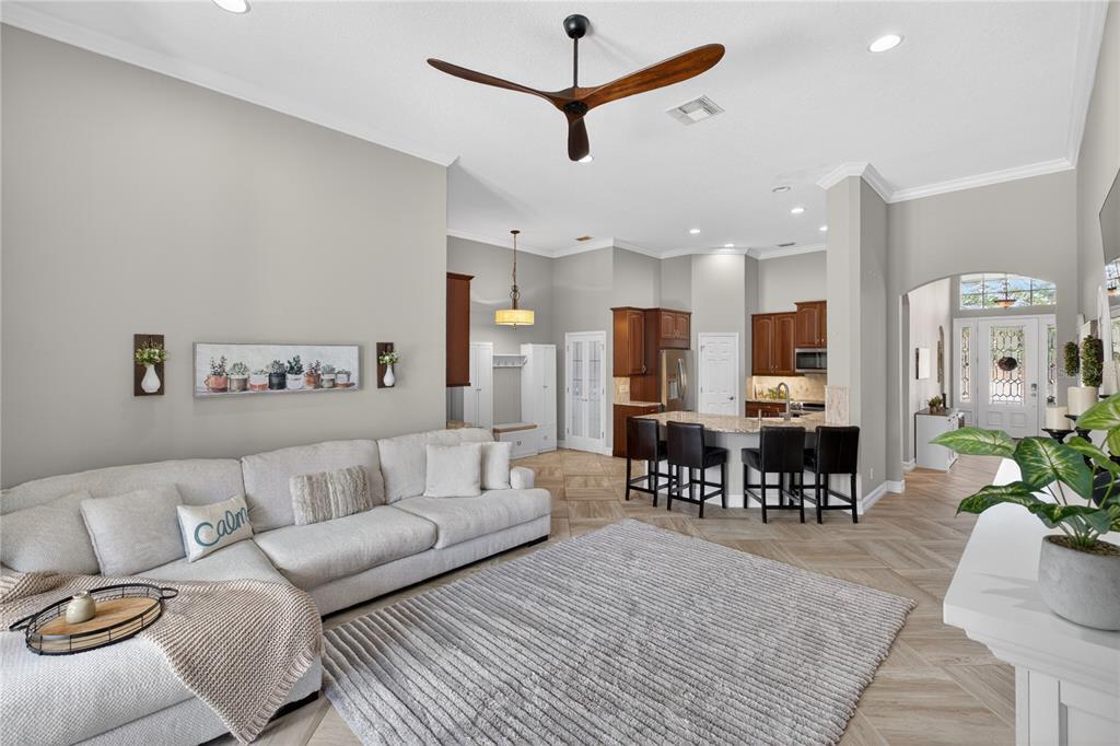 863 OAKBRANCH PLACE gallery image #8