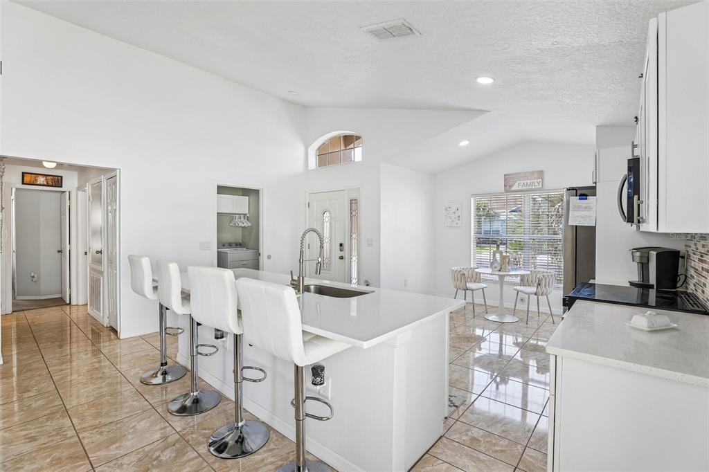 753 CASTERTON CIRCLE gallery image #6