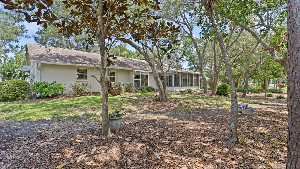 9072 WOODBREEZE BOULEVARD gallery image #55
