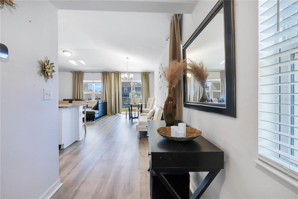 9231 WESTSIDE HILLS DRIVE gallery image #2