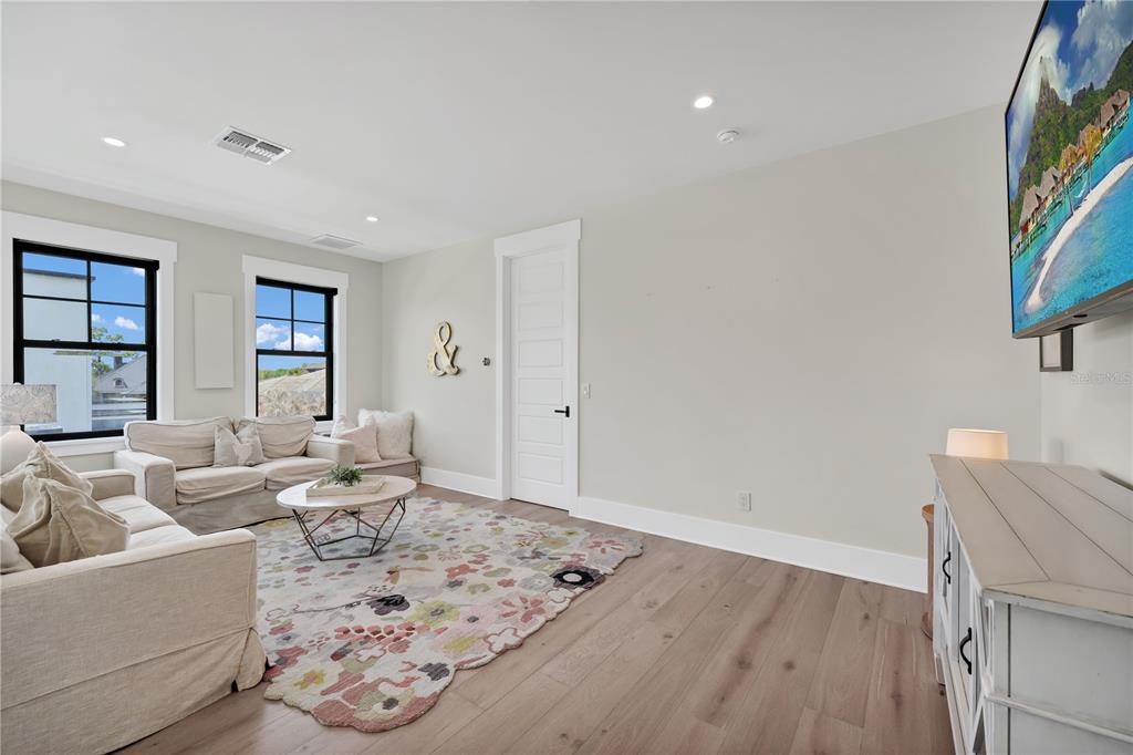 5061 SAWYER COVE WAY gallery image #50