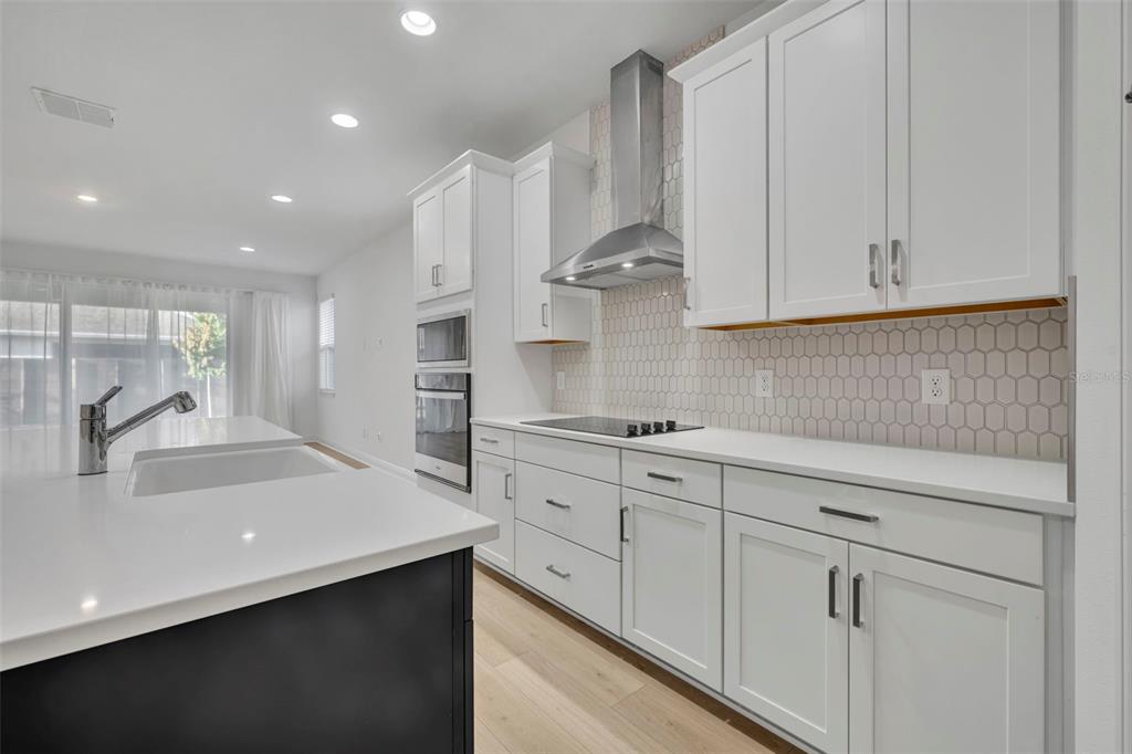 19268 ALLIUM PLACE gallery image #13