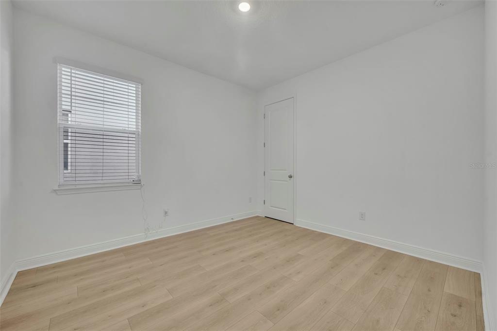 19268 ALLIUM PLACE gallery image #31