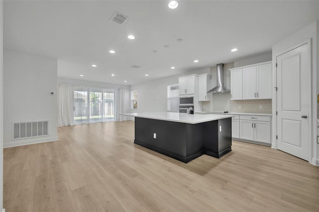 19268 ALLIUM PLACE gallery image #6