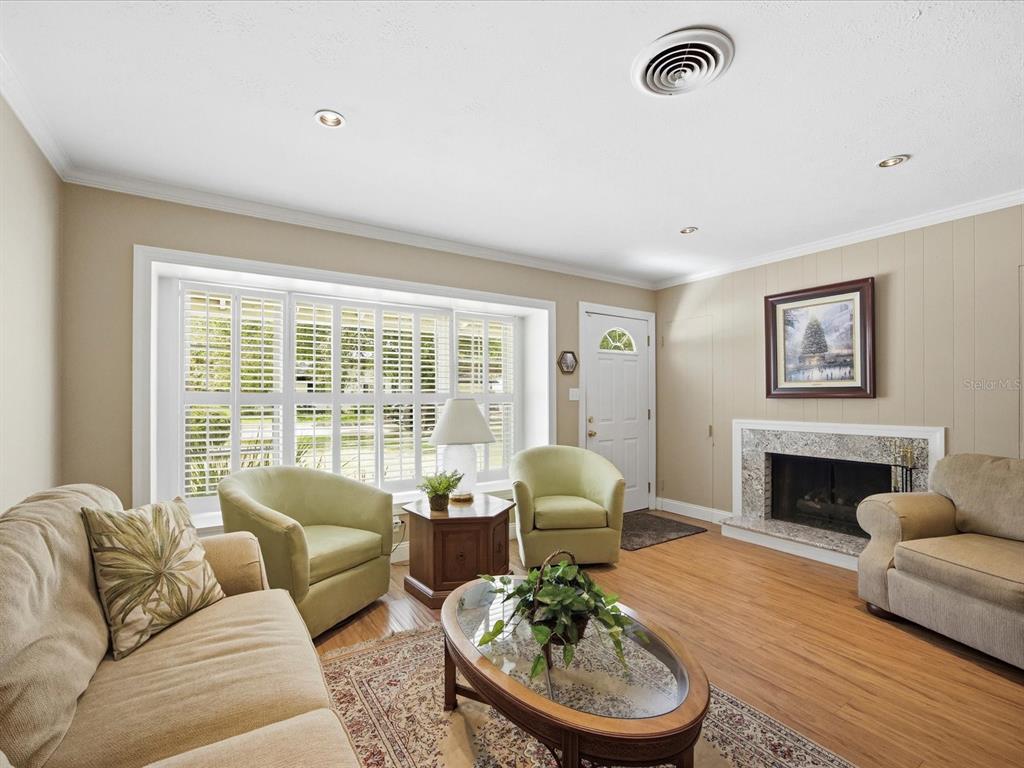 616 FITZWALTER DRIVE gallery image #3