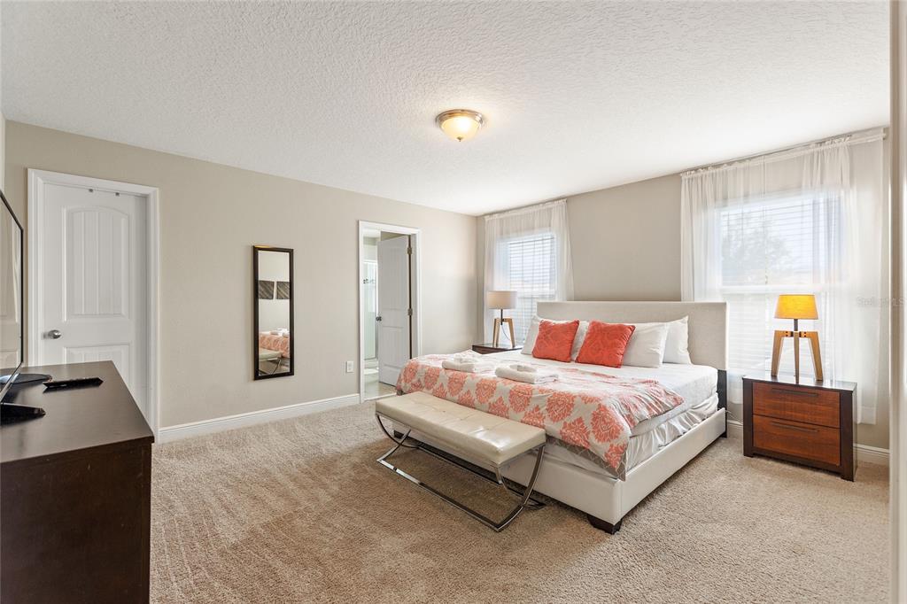 5368 OAKBOURNE AVENUE gallery image #29
