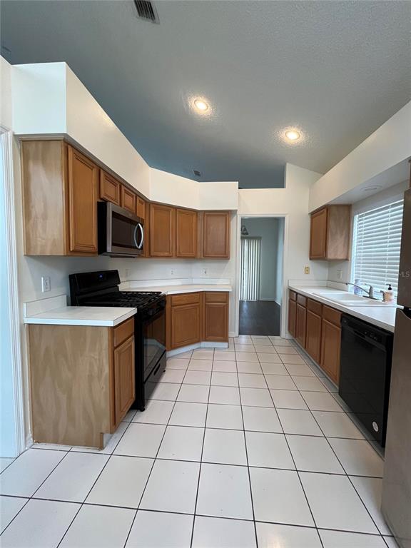 4219 OAKBERRY DRIVE gallery image #8