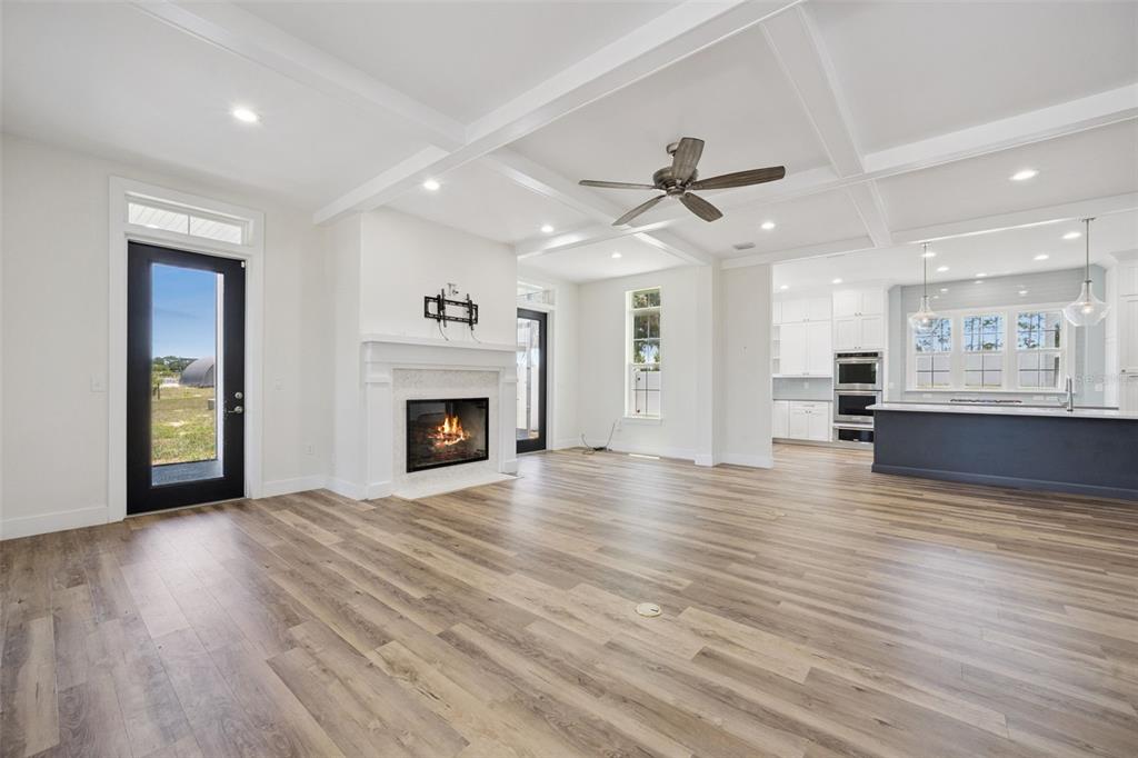 7956 LAKE NELLIE ROAD gallery image #10