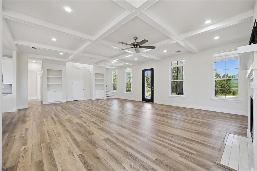 7956 LAKE NELLIE ROAD gallery image #15