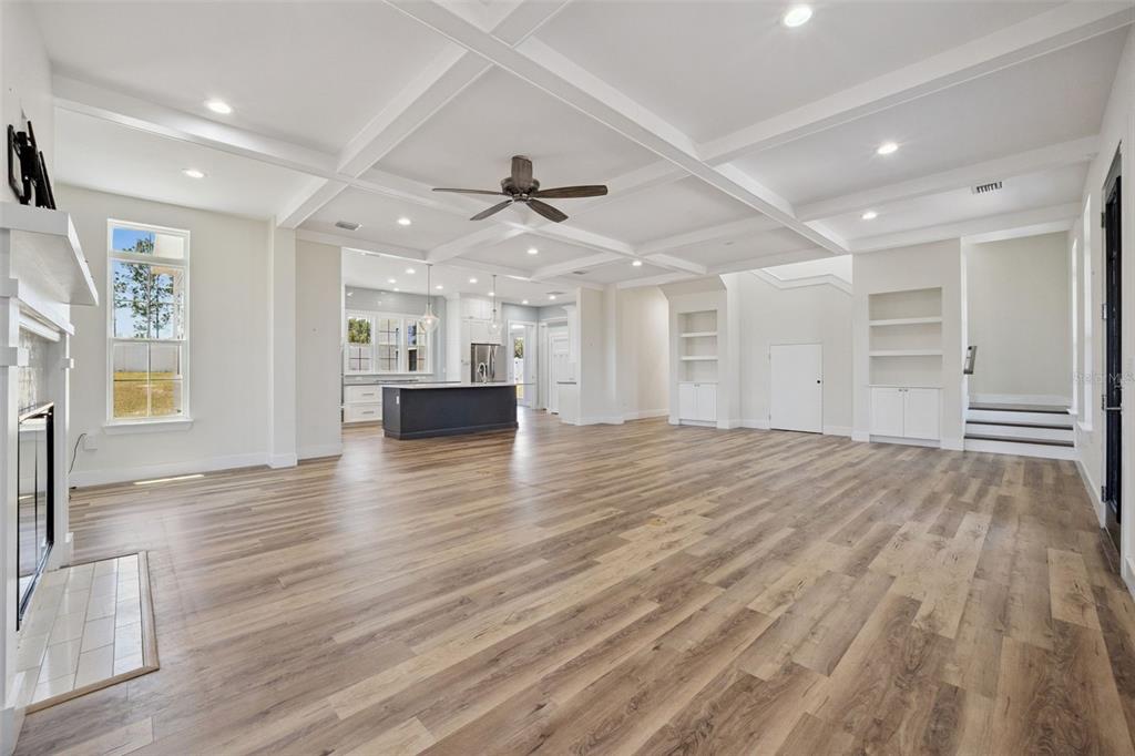 7956 LAKE NELLIE ROAD gallery image #18