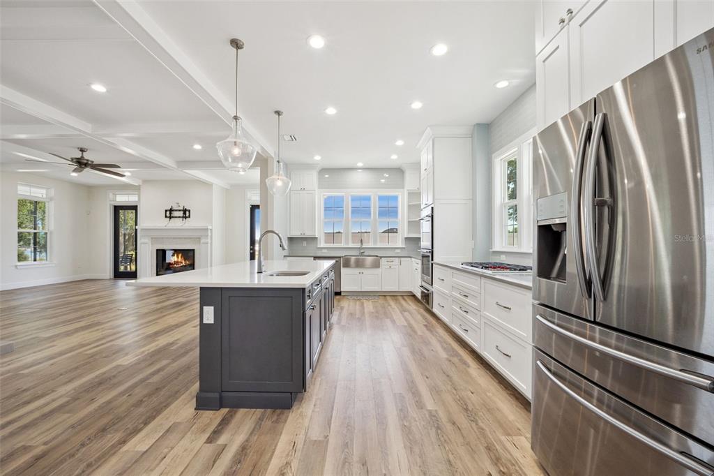7956 LAKE NELLIE ROAD gallery image #20