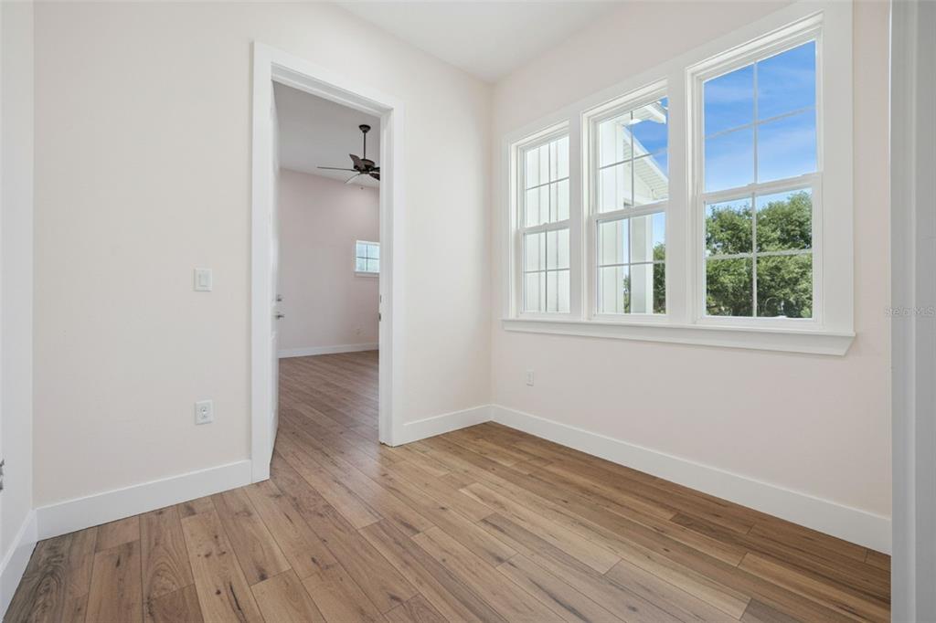 7956 LAKE NELLIE ROAD gallery image #28