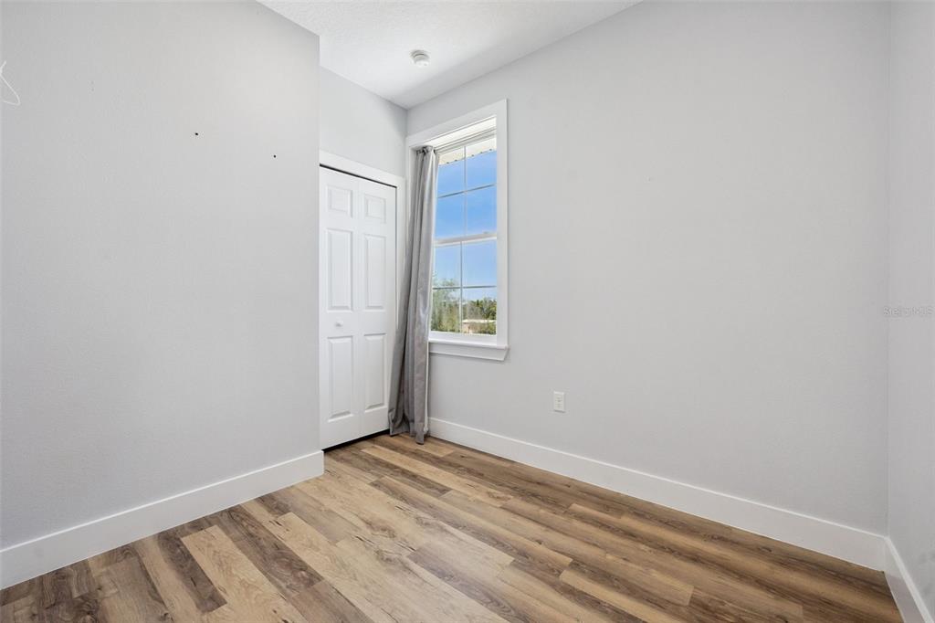 7956 LAKE NELLIE ROAD gallery image #45