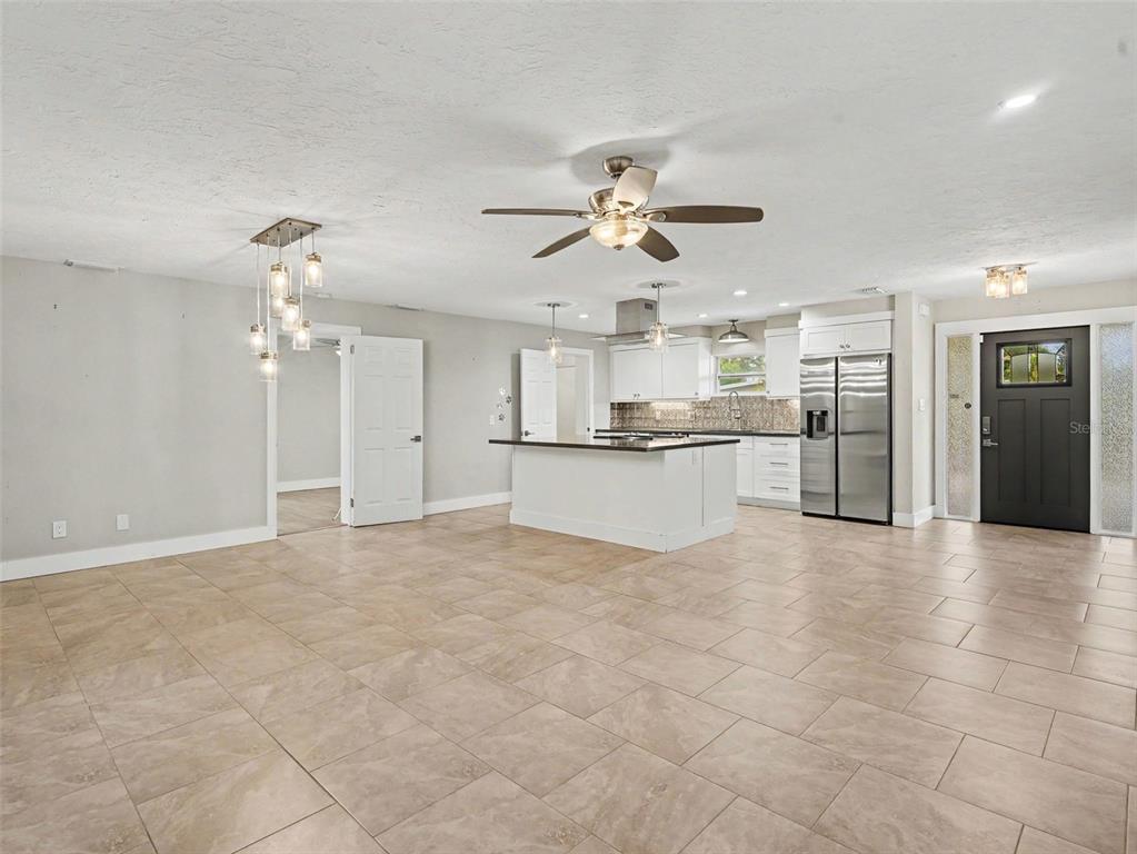 2746 HIBISCUS STREET