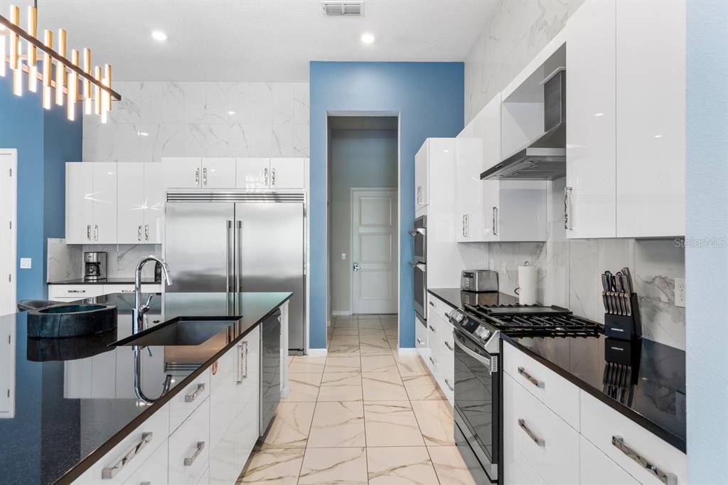 1758 OAK BLOSSOM DRIVE gallery image #9