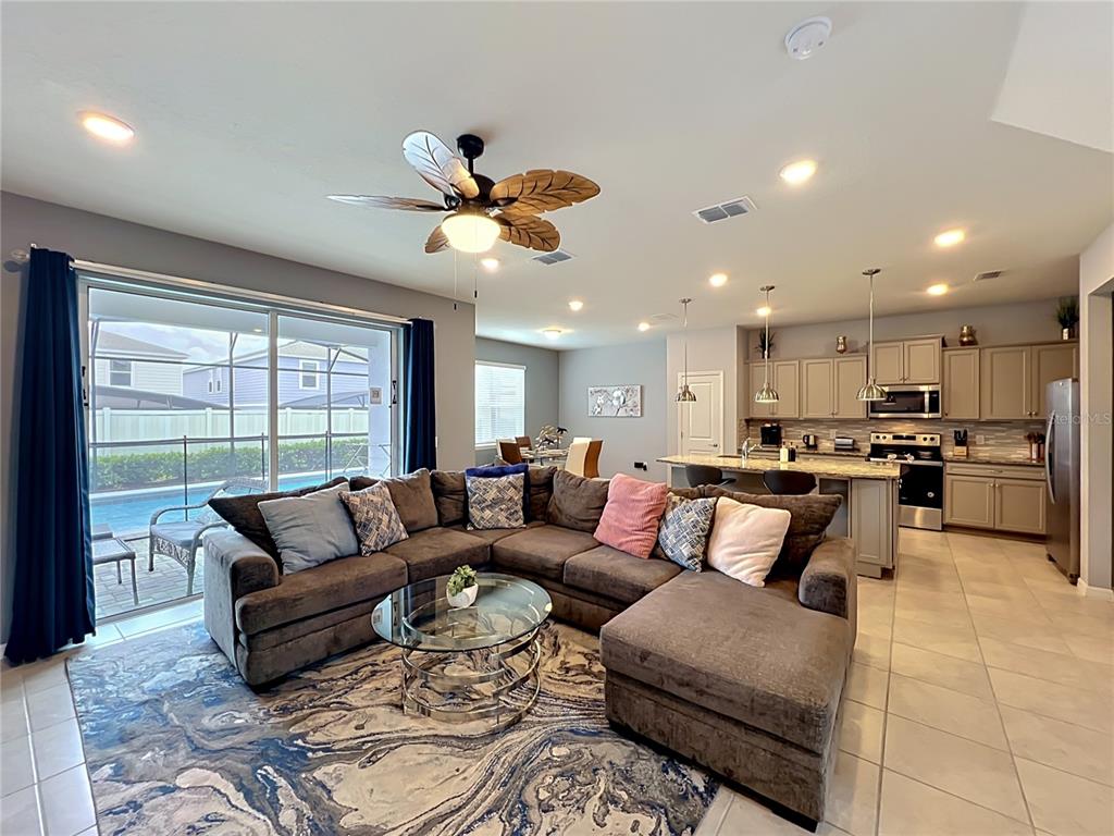 1181 ALOHA BOULEVARD gallery image #5