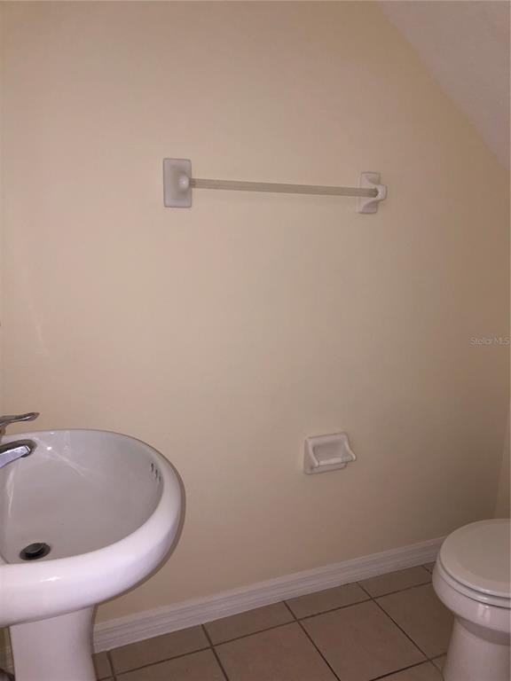 638 KENSINGTON DRIVE gallery image #19