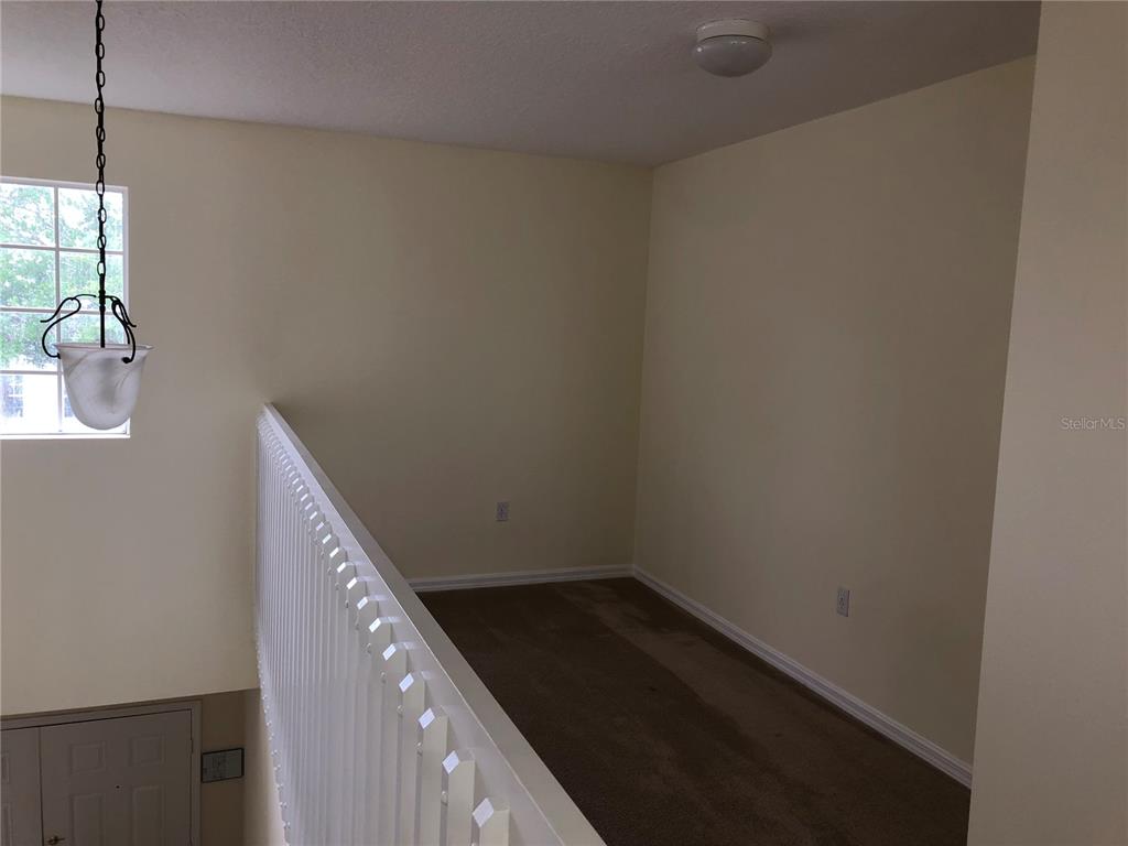 638 KENSINGTON DRIVE gallery image #28