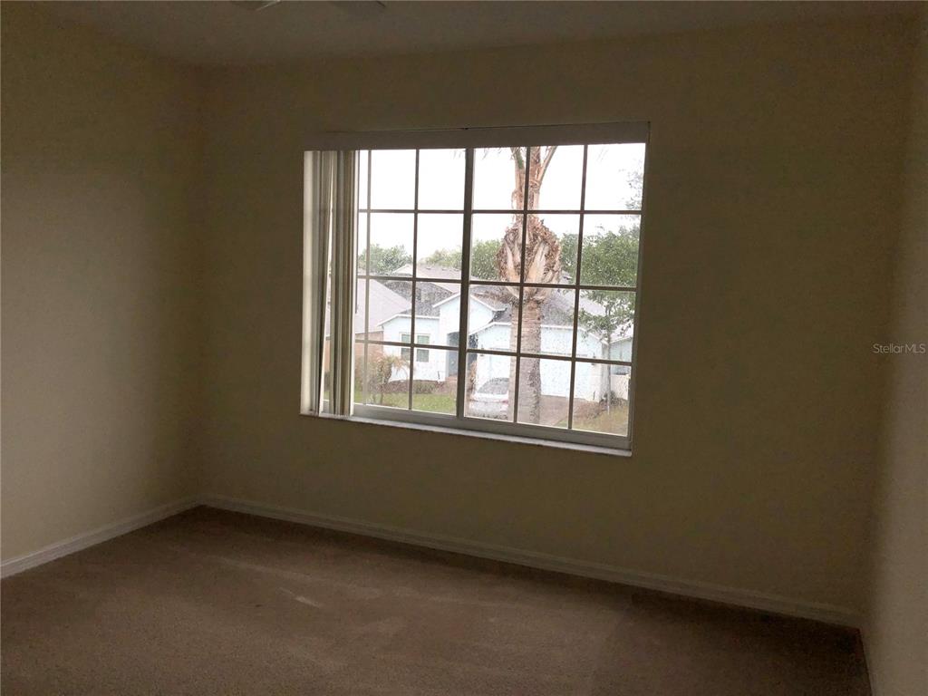 638 KENSINGTON DRIVE gallery image #34