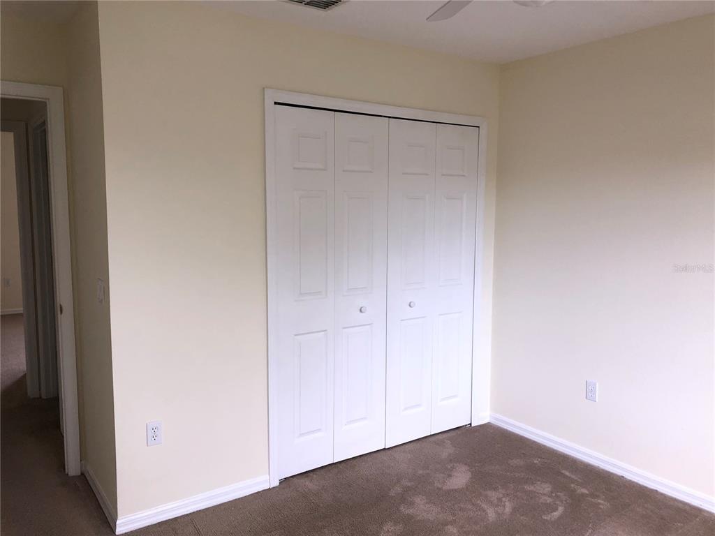 638 KENSINGTON DRIVE gallery image #35