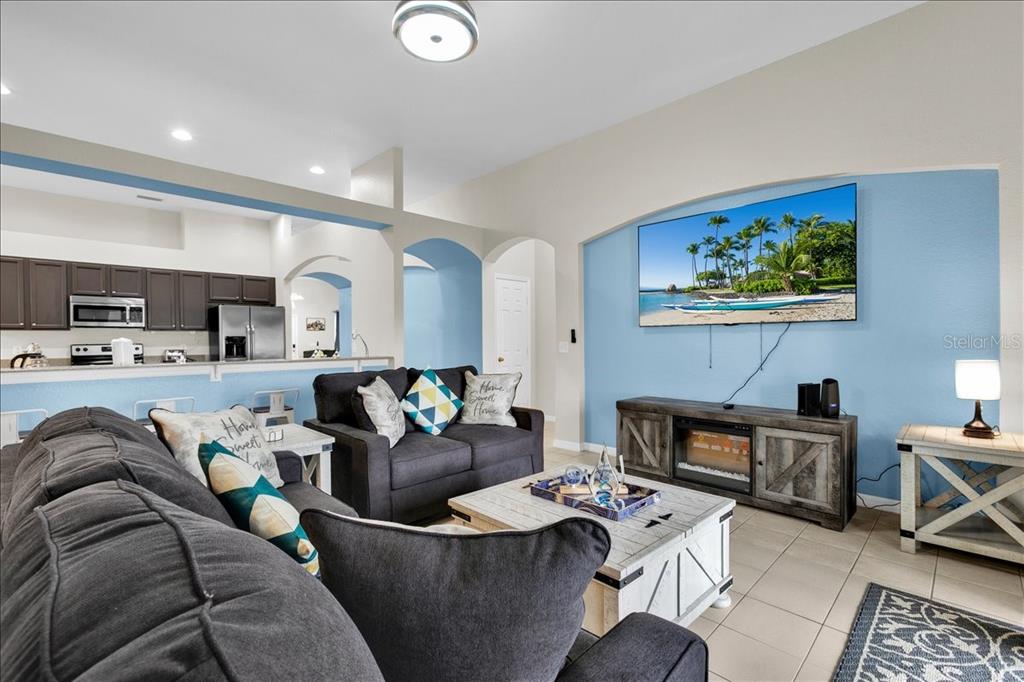 2590 SAND HILL POINT CIRCLE gallery image #47