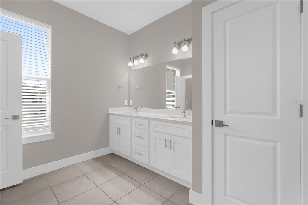 1430 ORLANDO COURT gallery image #13