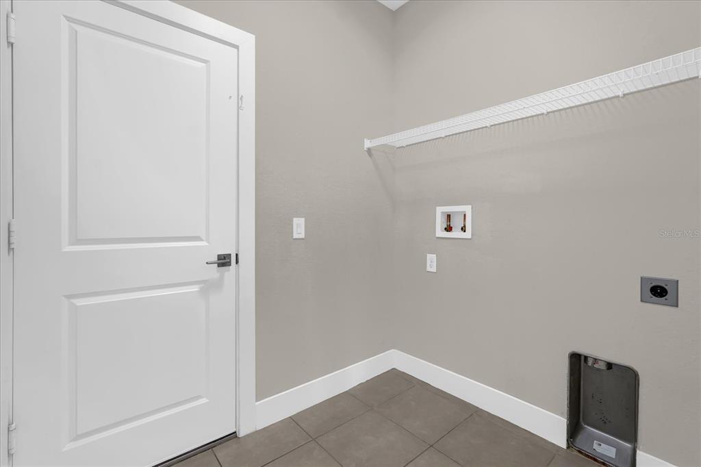 1430 ORLANDO COURT gallery image #23