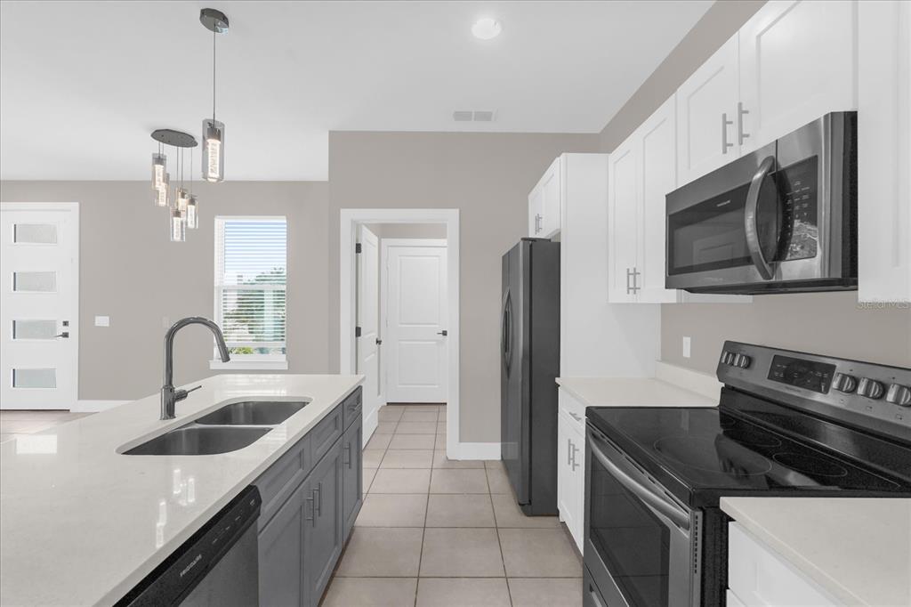 1430 ORLANDO COURT gallery image #8