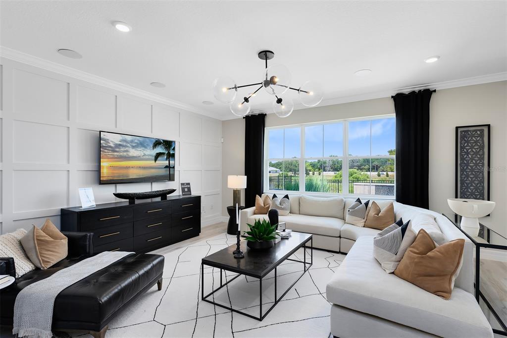 403 WINTER GROVE BOULEVARD gallery image #11