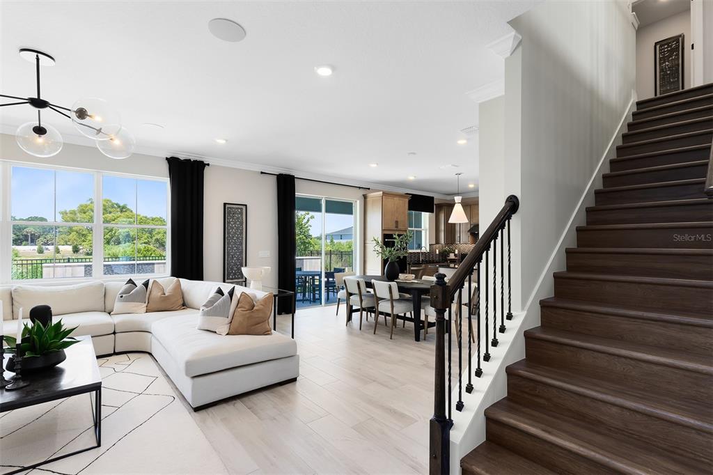 403 WINTER GROVE BOULEVARD gallery image #26