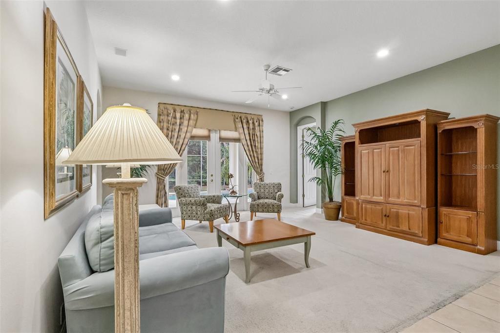 8525 BOWDEN WAY gallery image #11