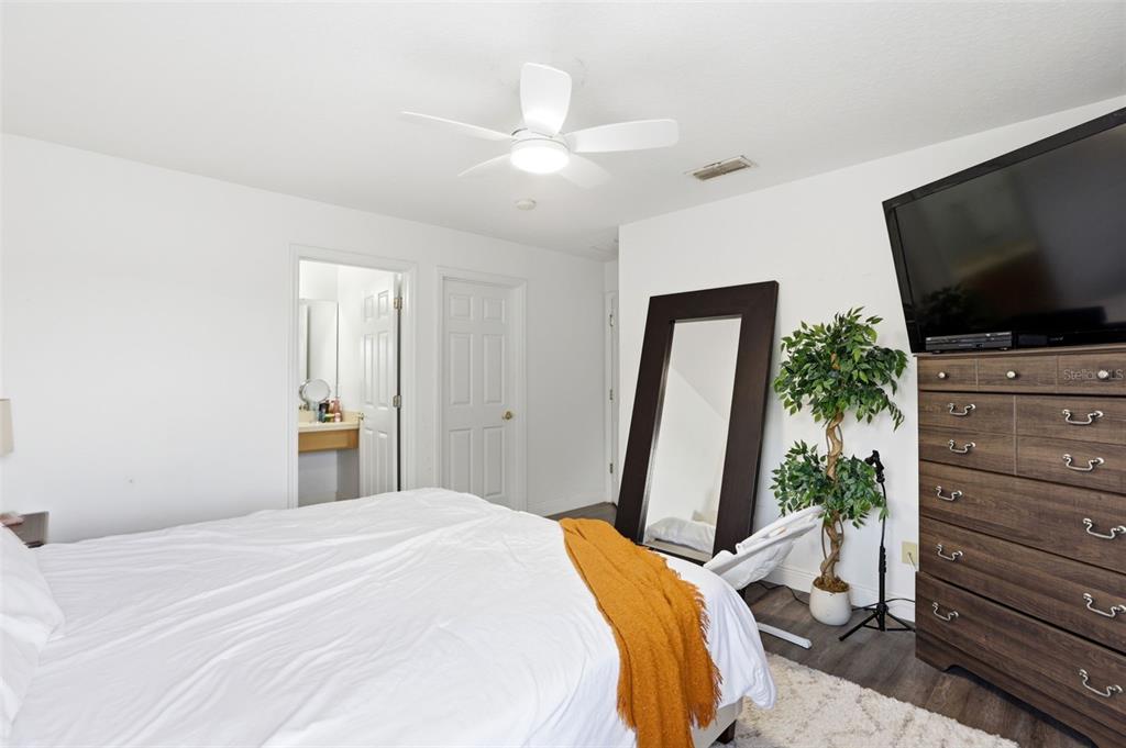 100 RUBINO DRIVE gallery image #32