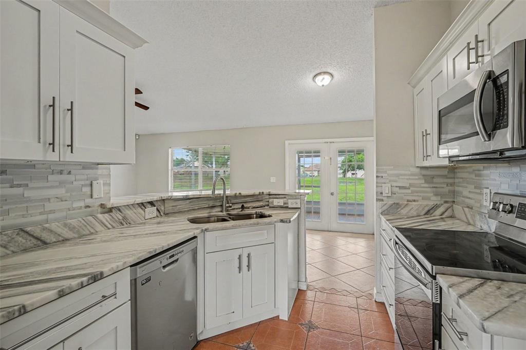 821 JARNAC DRIVE gallery image #11